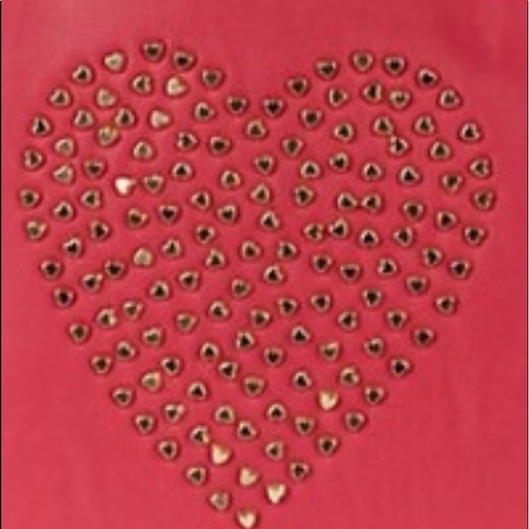 ❤️NO LONGER FOR SALE❤️BETSY JOHNSON XL HEART PURSE.HEART ATTACK 16”x12”x6”. - Picture 3 of 5